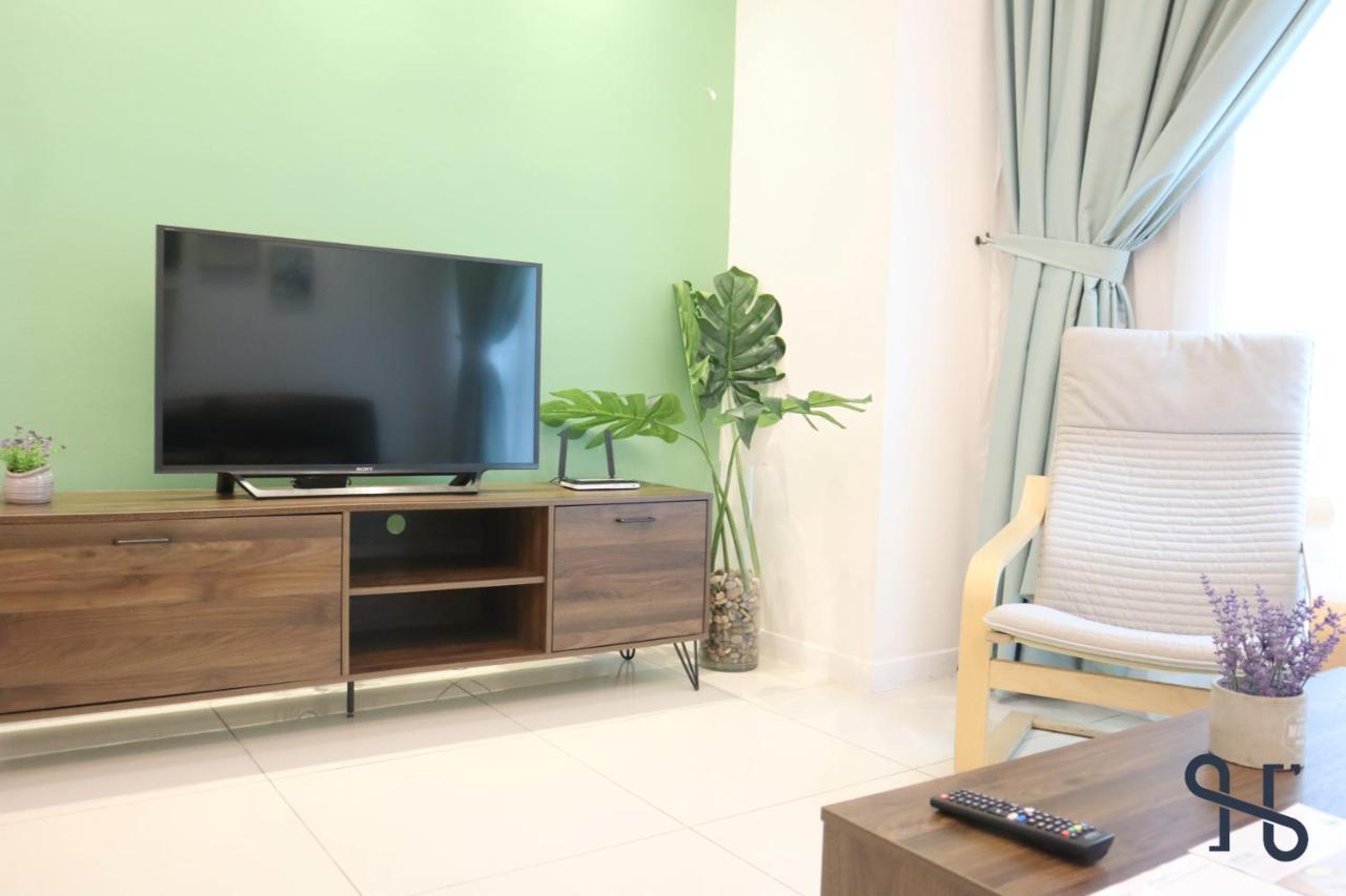 Apartment Homesuite' At Sutera Avenue *