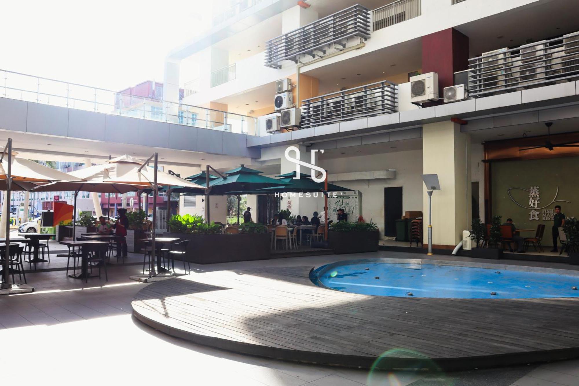 Homesuite' At Sutera Avenue