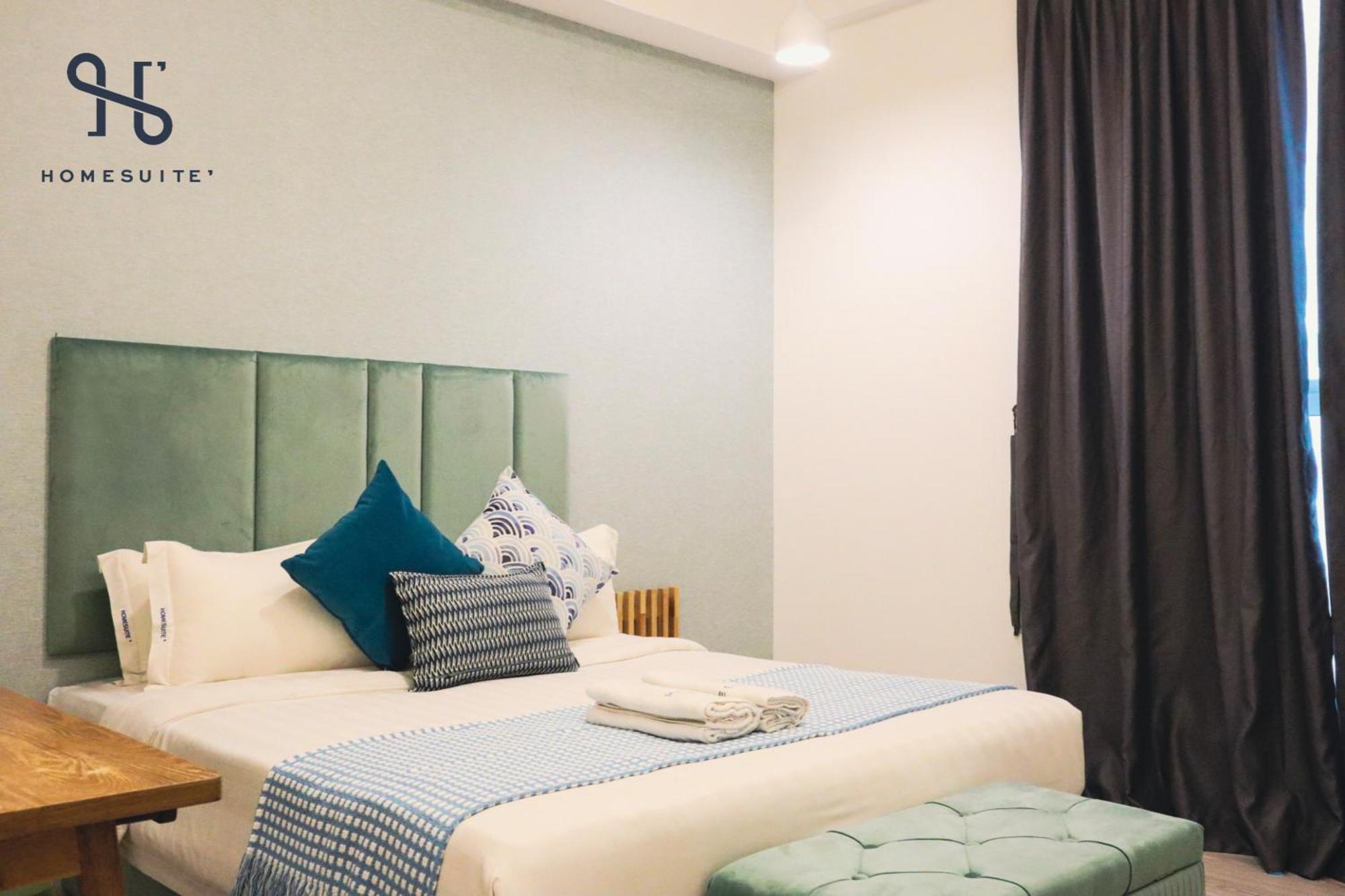 Homesuite' At Sutera Avenue Apartment